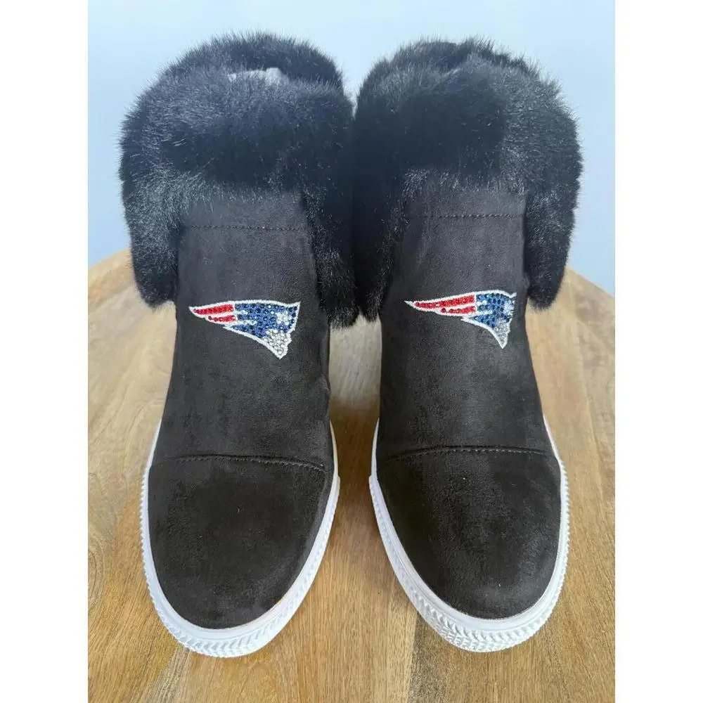 New England Patriots Faux Fur Wedge Sneaker Boot Black US 8 / EU 39 NWB - Picture 2 of 9